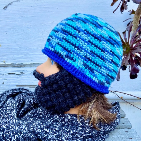Crocheted beanie with beard. main image 4
